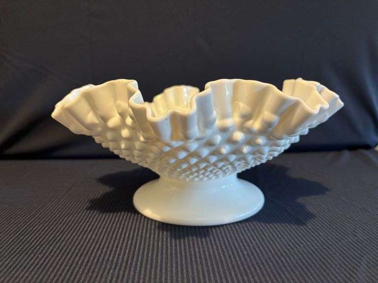 101/2" Fenton Hobnail milk glass Bowl