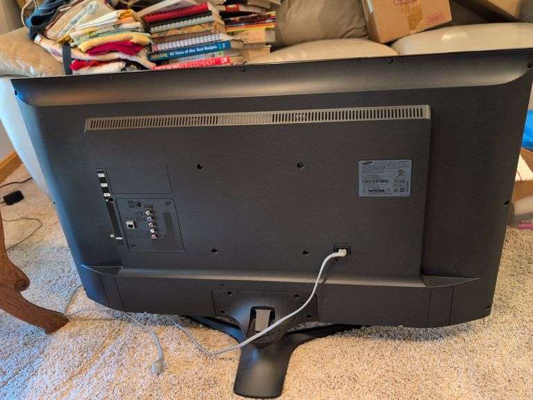 42" Samsung flat screen TV - missing remote