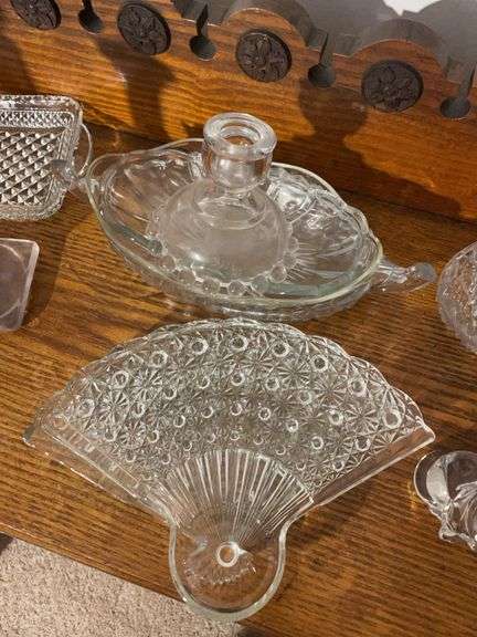 Miscellaneous crystal glassware