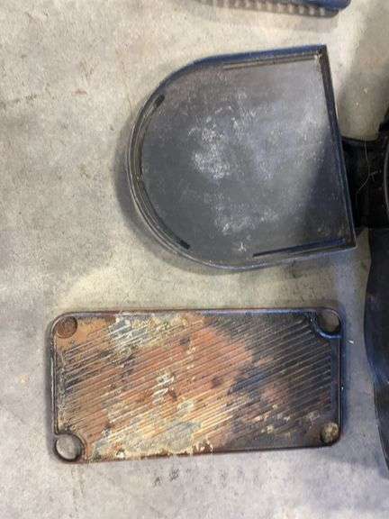Coleman Road Trip propane grill