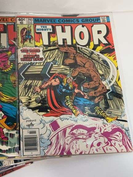 (18) The Mighty Thor Comics