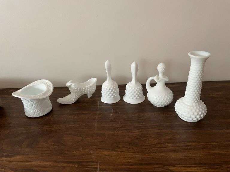 (6) hobnail milk glassware