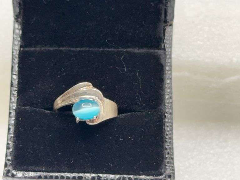 Beautiful 925 Blue Stone Ring Size 7 1/2