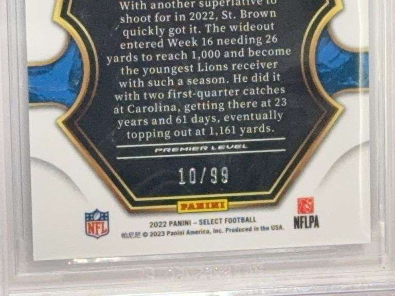 2022 Donruss Optic Nico Collins Aqua (CGC 10), 2022 Select Amon Ra St. Brown Prizm Light Blue (BGS 8