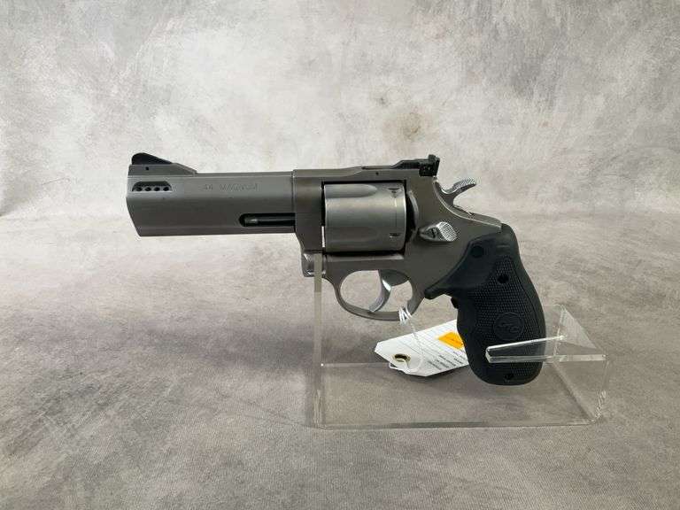 Taurus Tracker .44 Mag Serial # D0136974
