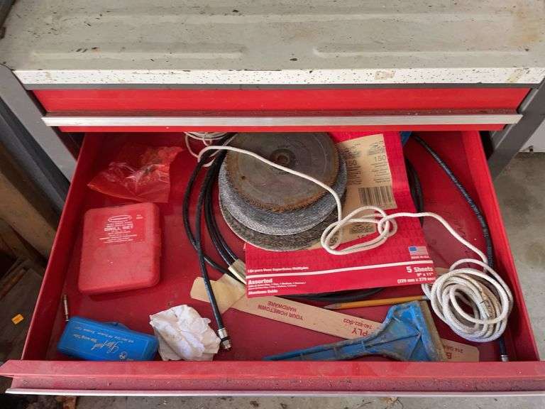 Craftsmen tool chest w/ some tools - 26x17x32