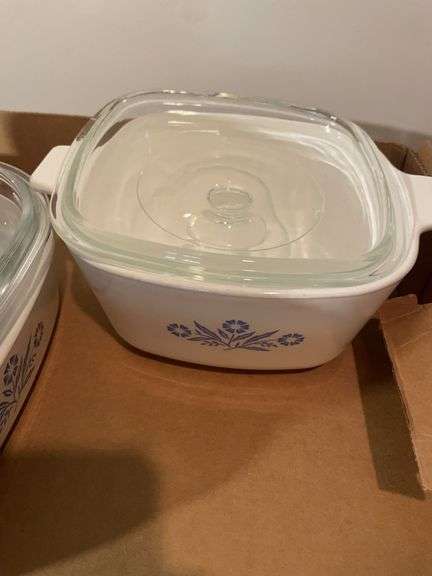 Set of (4) Corning Ware baking dishes
