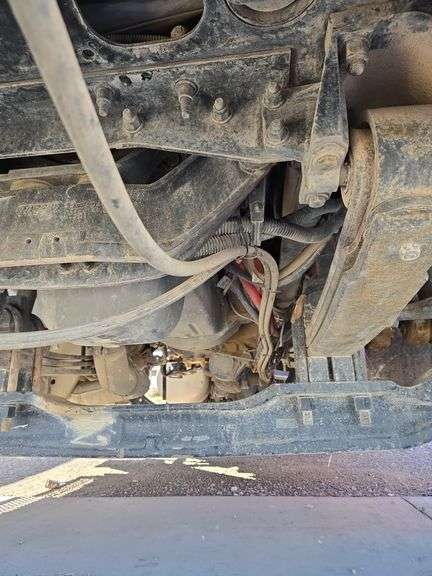 2012 Peterbilt PB348 Showing 3,909 mi, 2,728 hrs- runs