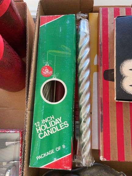 Lot of Christmas items & others including small Christmas tins, bottle stopper set, candles, 2-carat