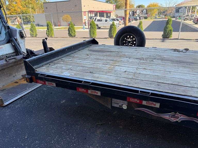 LIBERTY EQUIPMENT TRAILER 14,000# CAP. 18 FT.