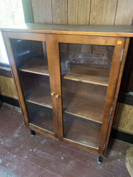 Wooden 2 Door Display Cabinet