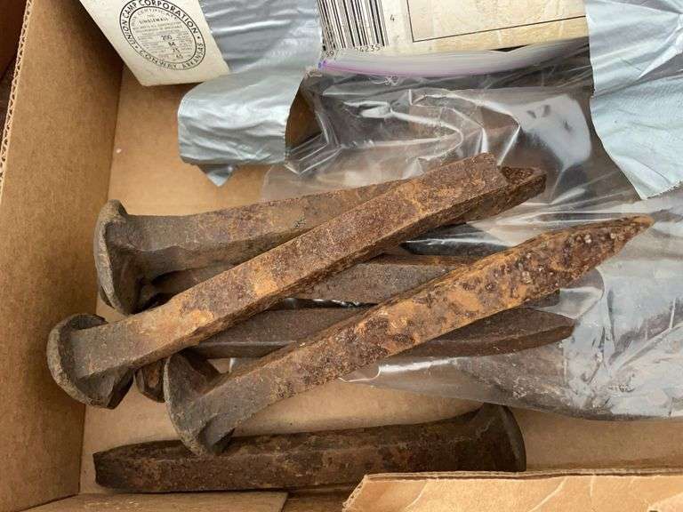 Weller soldering gun kit, skilsaw variable speed jigsaw, horseshoes & railroad spikes