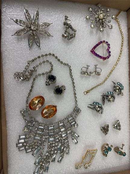Sparkling Rhinestone Jewelry