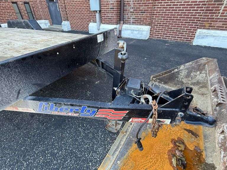 LIBERTY EQUIPMENT TRAILER 14,000# CAP. 18 FT.
