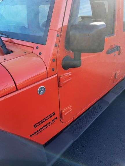 2015 Orange 4D Jeep Wrangler