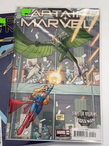 (7) Marvel Captain Marvel Comics