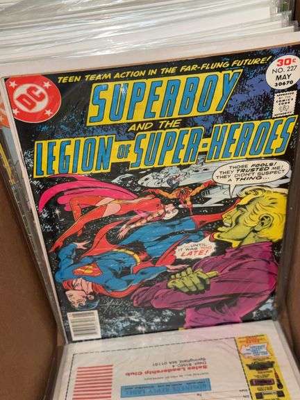 Large Assortment of Marvel and DC Comics