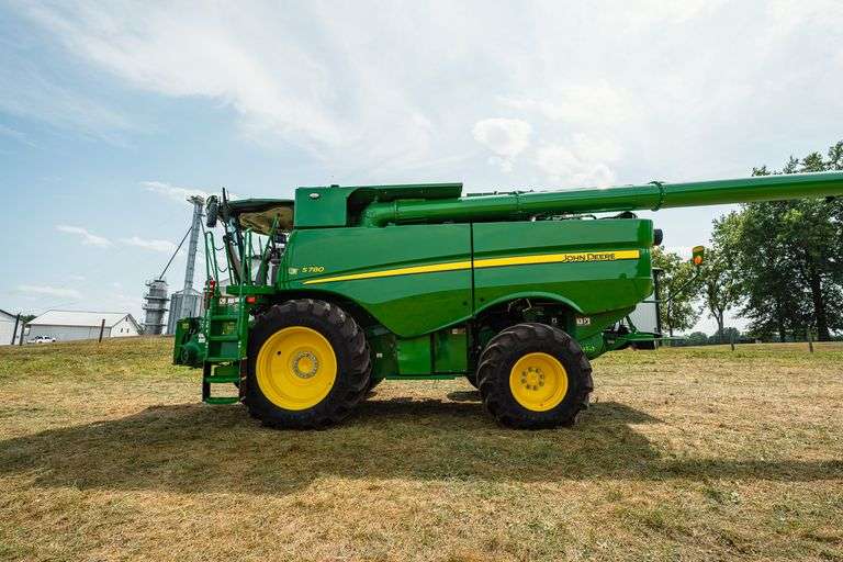 2023 JOHN DEERE S780 COMBINE