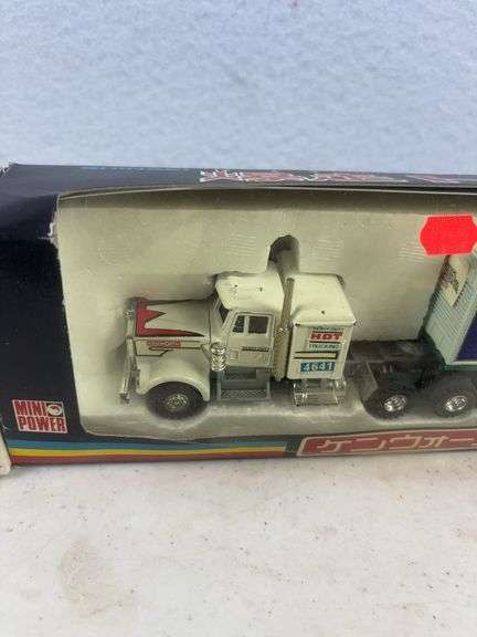 Navajo Semi , Mighty Mover Road Grader