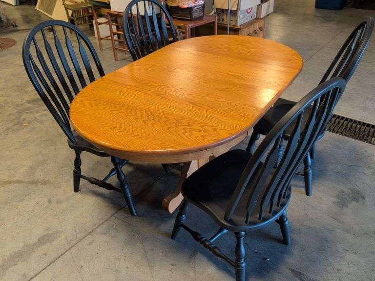 Dining table and (4) black chairs - chipped paint