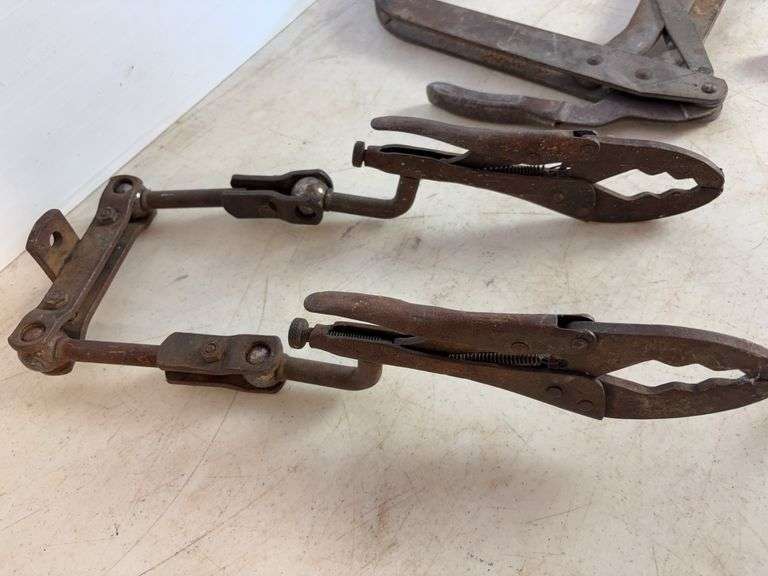 Groove cutters, points tester, and more