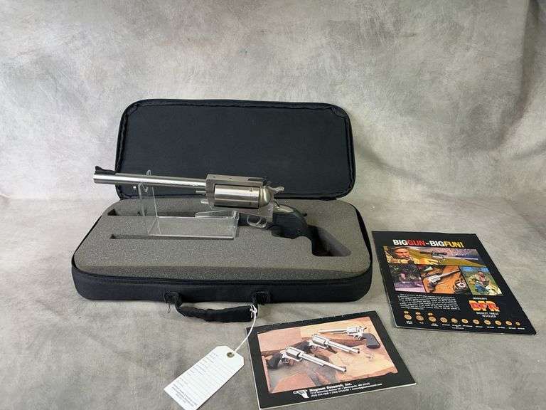 Magnum Research 500 S&W Magnum Ser# JT07918