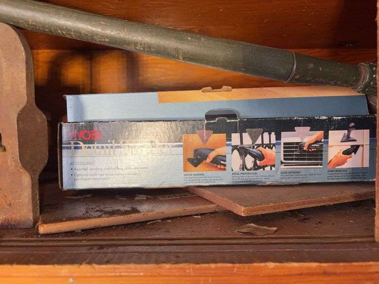 Buffalo dental dental press, detail sander, folding military shovel & more