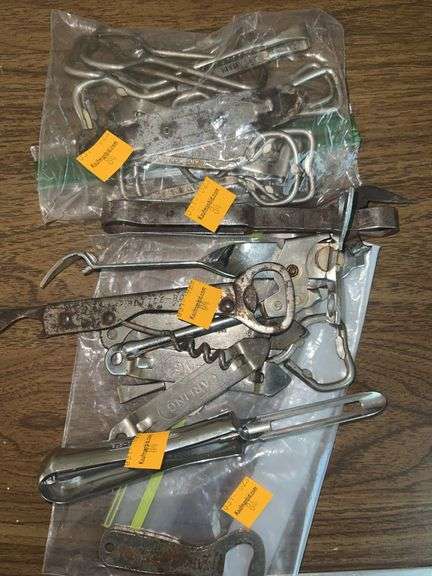 Assorted Vintage Kitchen Utensils