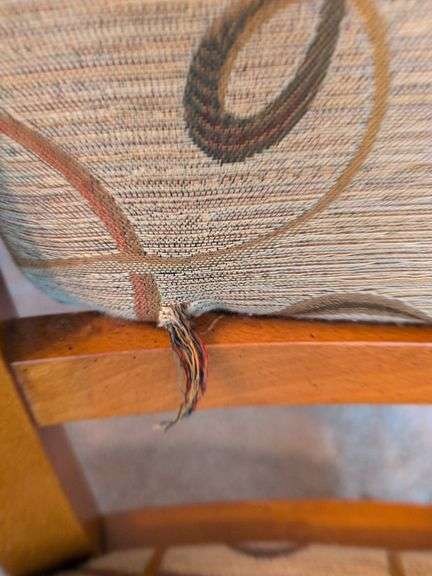 Matching dining table and (6) swivel chairs