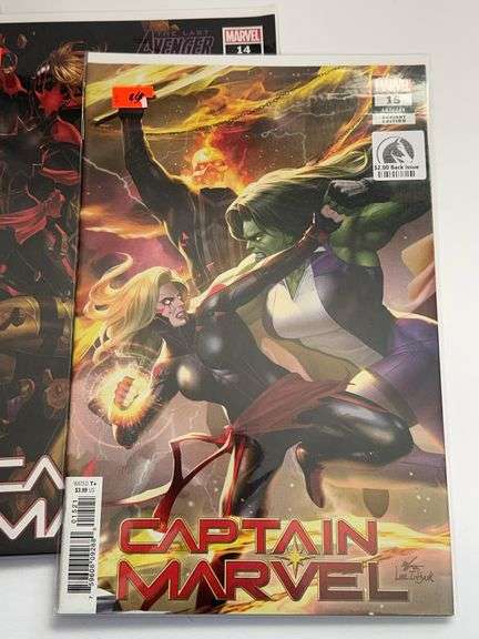 (7) Marvel Captain Marvel Comics