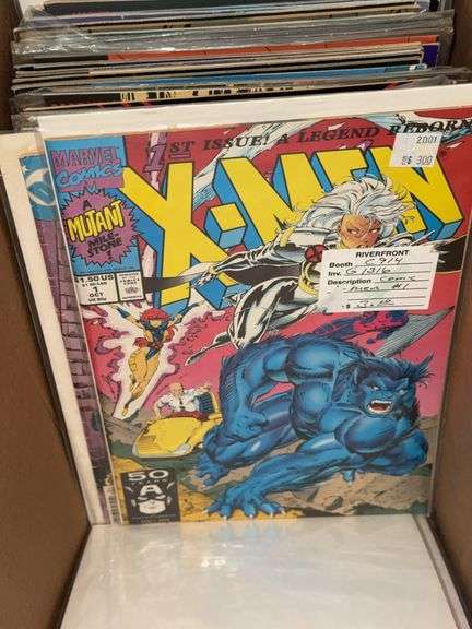 Large Assortment of Marvel and DC Comics