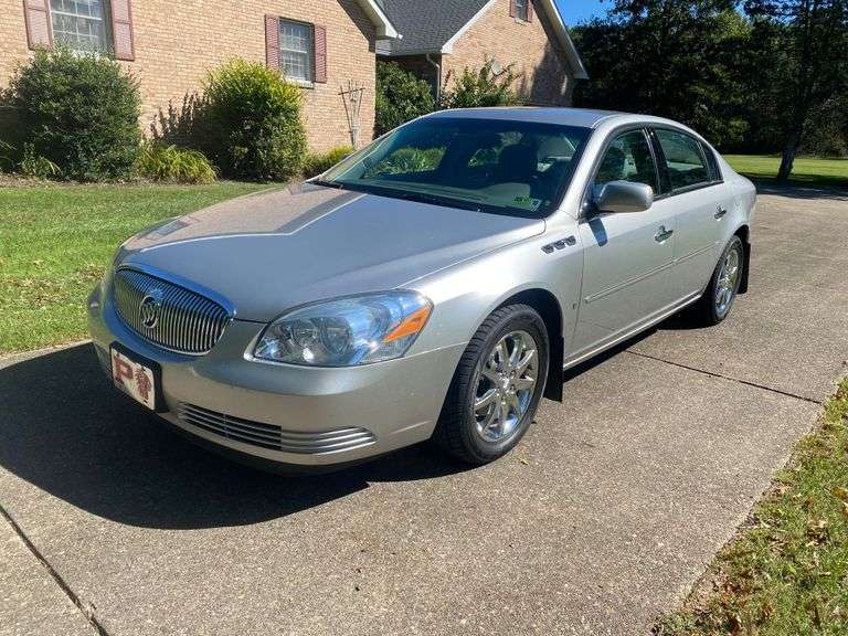 2007 Buick Lucerne CXL 4 Door w/ 20,826 miles, HAVE TITLE, VIN # 1G4HD572X7U211135