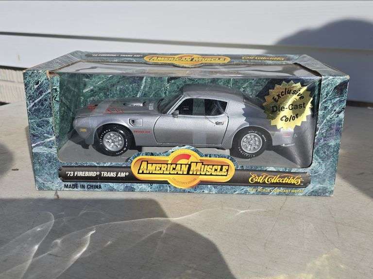 ERTL 1973 FIREBIRD TRANS AM 1:18 SCALE IN BOX