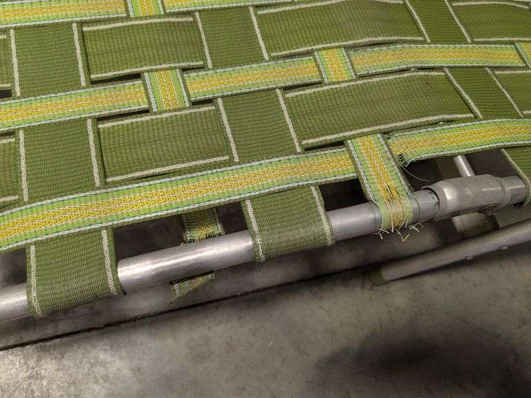 (5) outdoor/beach foldable chairs - dirty, some broken