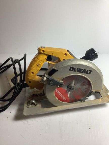 DeWalt 7 1/4” Circular Saw Model DW364
