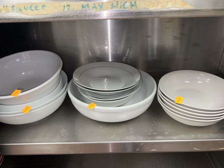 Assorted Bowls/Plates
