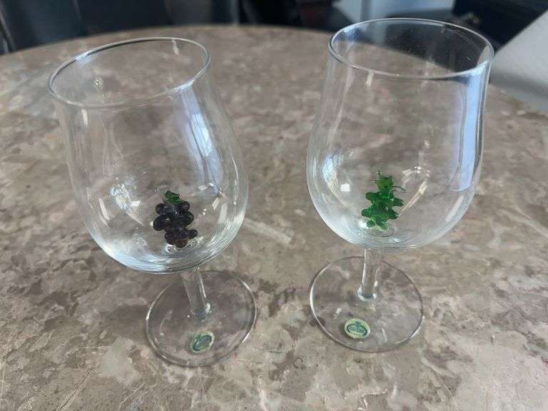 2 Specialized Imperial Wine Glasses