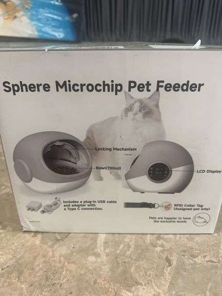 Sphere Microchip Pet Feeder