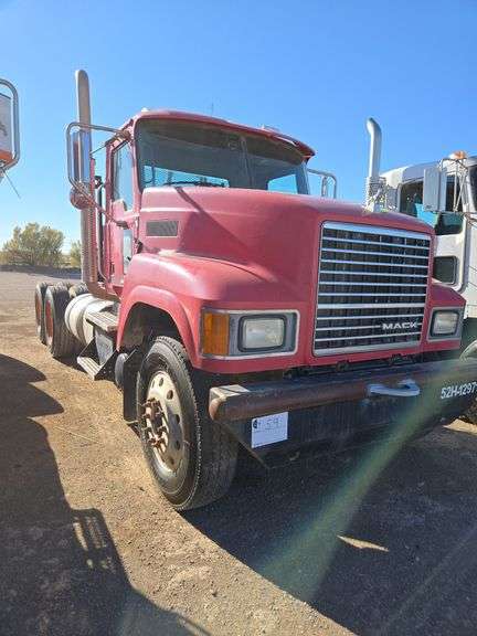 2012 Mack CHU613 Showing 59,075 mi, 9,237 hrs- runs