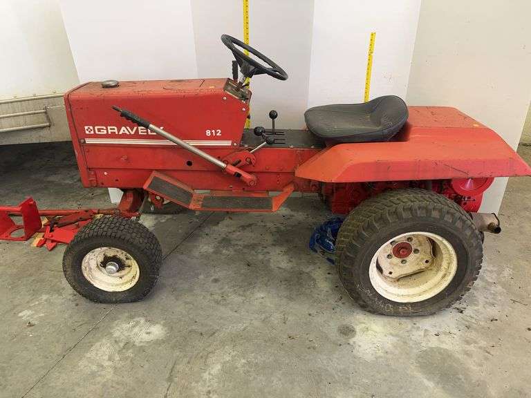 Gravely 812 Tractor