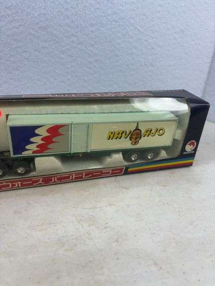 Navajo Semi , Mighty Mover Road Grader