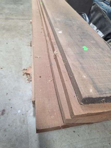 9 pcs 11ft appears to be cherry