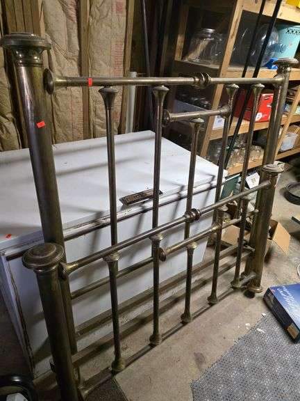 Brass bed head board n foot board