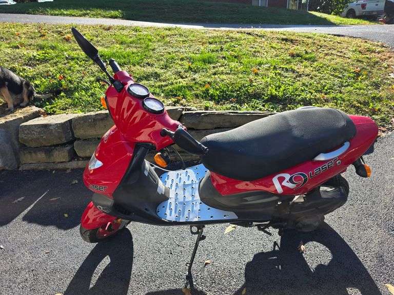 06 Taiwan Golden Laser 326 miles runs good has title