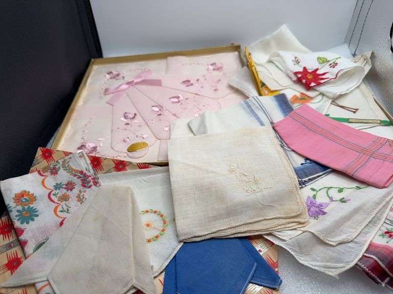 Vintage Hankies