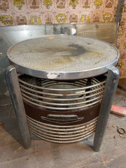 Vintage Hunter Zephair Hassock Fan