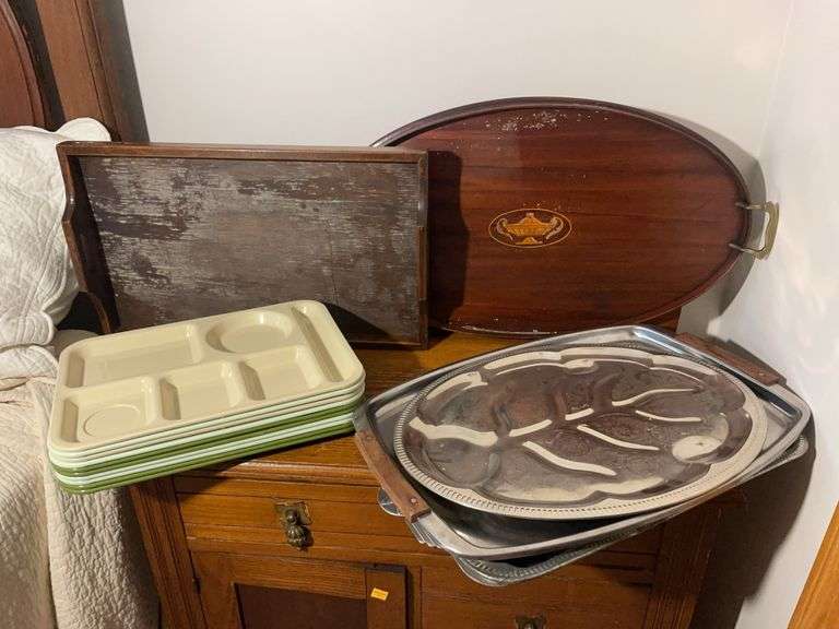 Vintage cookie trays and school meal trays