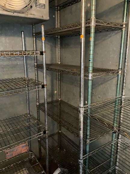 Metal Wire Shelving Unit (5 Shelves)
