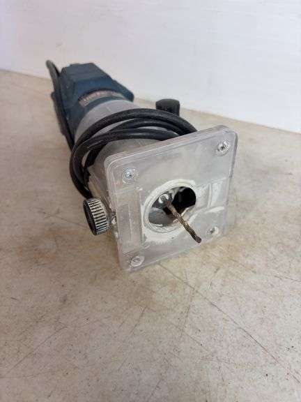 Craftsman jig saw, Black and Decker router, router bits, and trim router