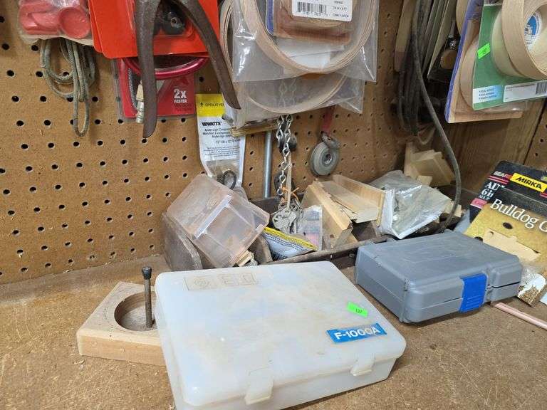 Sandpaper, Edging & Kreg Jig